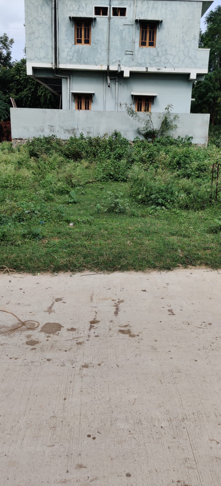Open Plot for sale in PEE